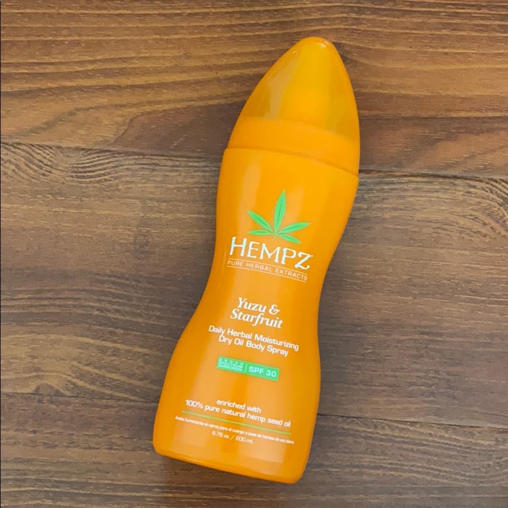 Hempz dry oil body spray